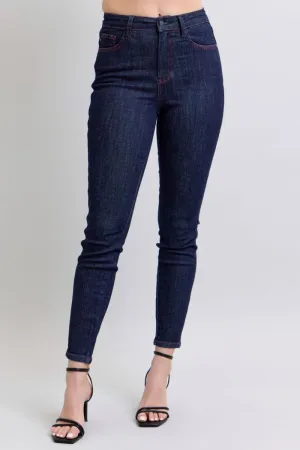 Judy Blue Heart Shaped Back Pockets Skinny Jeans in Dark Wash